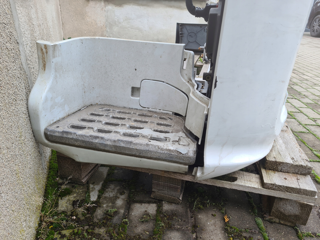 FORD PRZÓD KOMPLETNY LAMPA XENON LED GRILL BELKA - Para-choque por Camião: foto 4 FORD PRZÓD KOMPLETNY LAMPA XENON LED GRILL BELKA - Para-choque por Camião: foto 4