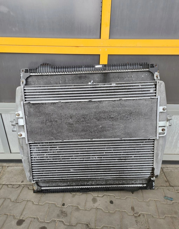 KOMPLET CHŁODNIC CHŁODNICA WODY INTERCOOLER KLIMA FORD F-MAX 500 TRUCKS JC46 8K226 AB JC46 6K775 AB JC46 8005 AB JC46 8A247 AA - Radiador: foto 4 KOMPLET CHŁODNIC CHŁODNICA WODY INTERCOOLER KLIMA FORD F-MAX 500 TRUCKS JC46 8K226 AB JC46 6K775 AB JC46 8005 AB JC46 8A247 AA - Radiador: foto 4
