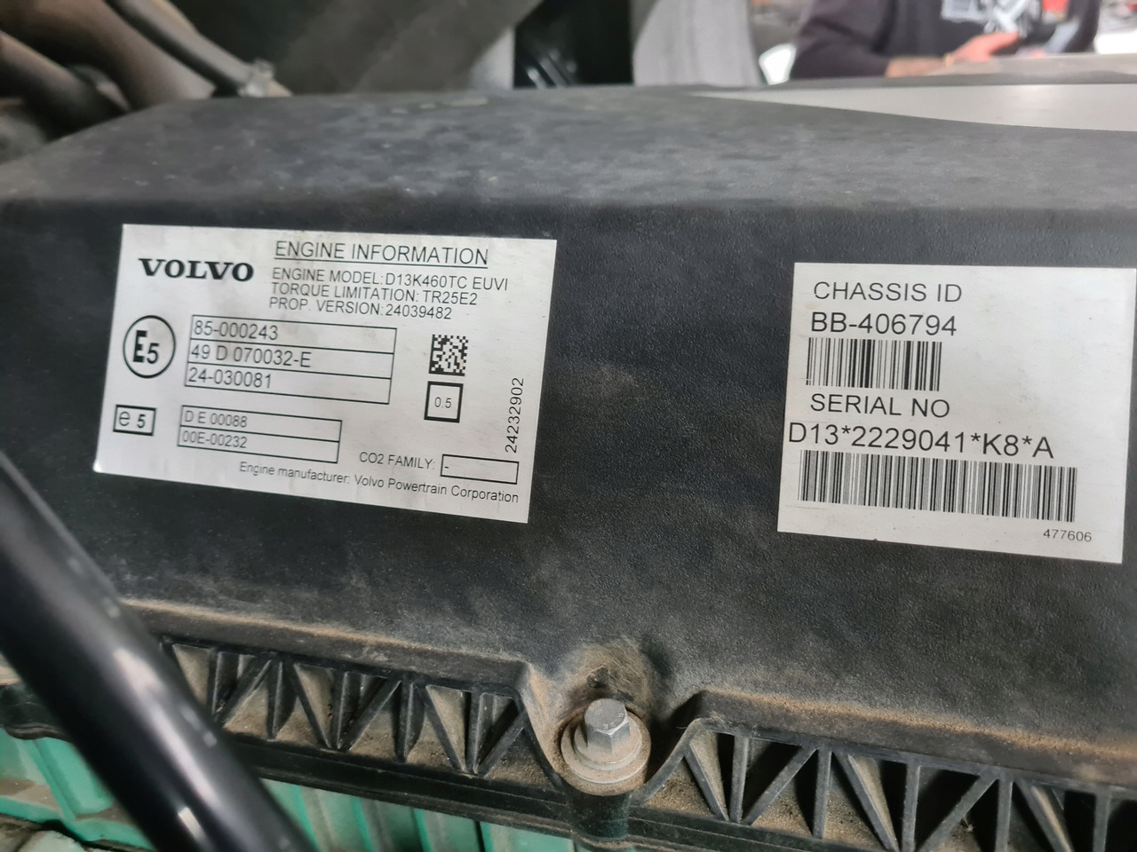 KOMPLETNY VOLVO FH 5 FM 5 D13K 460 TC EUVI K8 I-SAVE TR25E2 EURO 6 - Motor: foto 4 KOMPLETNY VOLVO FH 5 FM 5 D13K 460 TC EUVI K8 I-SAVE TR25E2 EURO 6 - Motor: foto 4