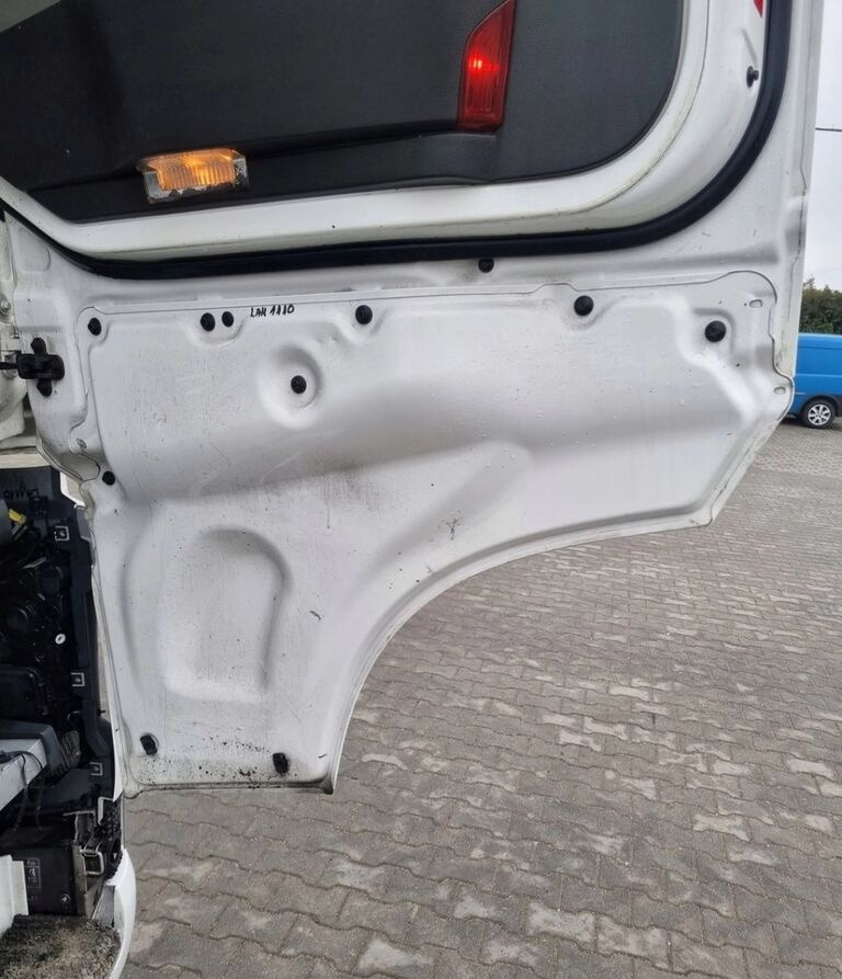 PRZEDŁUŻENIE DRZWI PRAWE OSŁONA VOLVO FH 4 FH 16 EURO 6 1110 Volvo FH 4 FH 16 EURO 6 1110 Volvo VOLVO FH 4 FH 16 EURO 6 1110 - Porta e peças por Camião: foto 2 PRZEDŁUŻENIE DRZWI PRAWE OSŁONA VOLVO FH 4 FH 16 EURO 6 1110 Volvo FH 4 FH 16 EURO 6 1110 Volvo VOLVO FH 4 FH 16 EURO 6 1110 - Porta e peças por Camião: foto 2