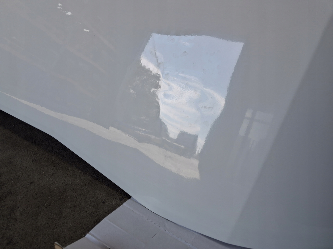 RENAULT MASKA ATRAPA PRZÓD KABINY ORYGINAŁ RENAULT GAMA T EURO 6 - Carroceria e exterior por Camião: foto 4 RENAULT MASKA ATRAPA PRZÓD KABINY ORYGINAŁ RENAULT GAMA T EURO 6 - Carroceria e exterior por Camião: foto 4