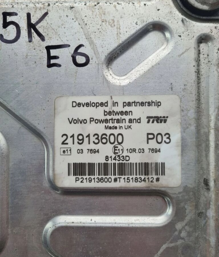 Renault KASETA KOMPUTER SILNIKA GAMA D VOLVO FL EURO 6 D5K 21913600 Renault RENAULT GAMA D VOLVO FL EURO 6 D5K 21913600 - Sistema elétrico por Camião: foto 2 Renault KASETA KOMPUTER SILNIKA GAMA D VOLVO FL EURO 6 D5K 21913600 Renault RENAULT GAMA D VOLVO FL EURO 6 D5K 21913600 - Sistema elétrico por Camião: foto 2