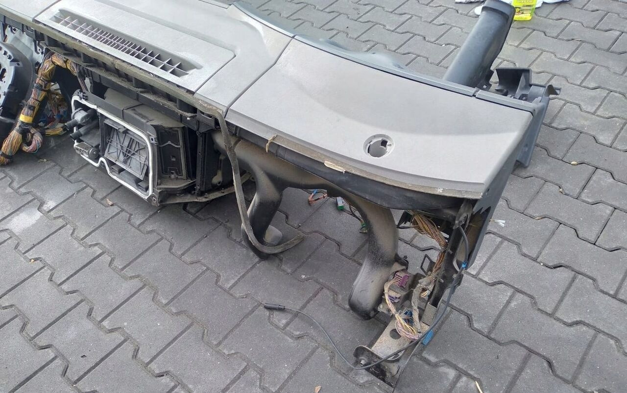 Painel de instrumentos por Camião Renault PRZEKŁADKA ANGLIKA LANDER KERAX MIDLUM: foto 6