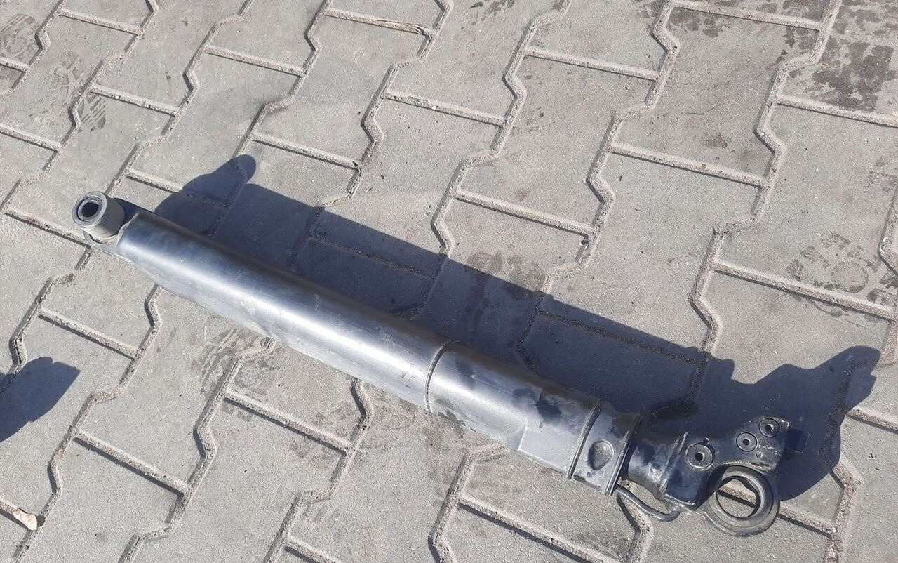 Renault SIŁOWNIK PODNOSZENIA KABINY LH RENAULT GAMA T HIGH - Suspensão da cabina por Camião: foto 1 Renault SIŁOWNIK PODNOSZENIA KABINY LH RENAULT GAMA T HIGH - Suspensão da cabina por Camião: foto 1
