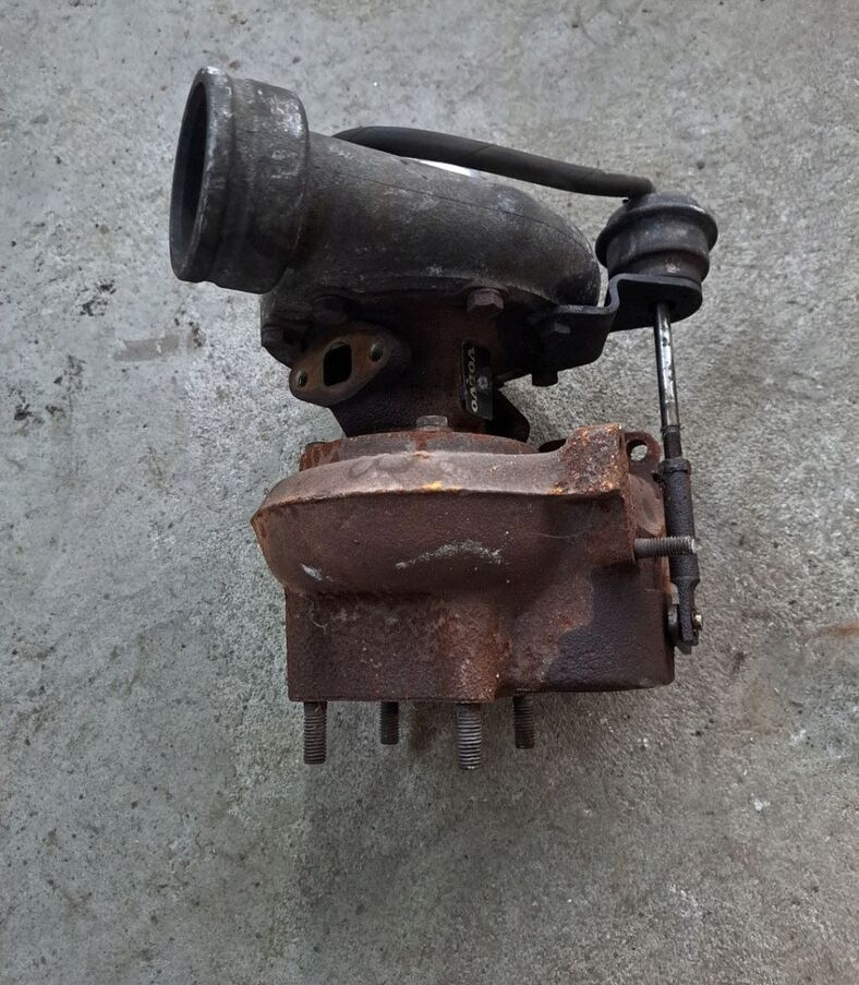 Schwitzer 316952   Renault MIDLUM DXI 7 - Turbocompressor por Camião: foto 1 Schwitzer 316952   Renault MIDLUM DXI 7 - Turbocompressor por Camião: foto 1