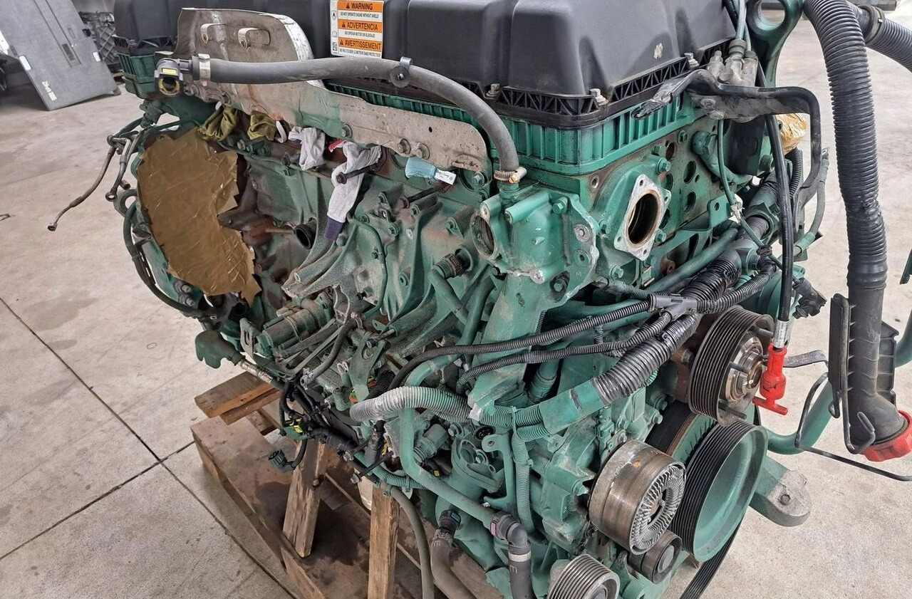 Volvo BLOK A GŁOWICA FH 4 FH5 I-SAVE Volvo VOLVO FH 4 FH5 I-SAVE D13K 460 EUVI T2600 TR25D - Motor por Camião: foto 3 Volvo BLOK A GŁOWICA FH 4 FH5 I-SAVE Volvo VOLVO FH 4 FH5 I-SAVE D13K 460 EUVI T2600 TR25D - Motor por Camião: foto 3