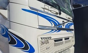 Volvo KOMPLETNA GÓRNA ATRAPA Volvo FH 4 - Capô por Camião: foto 1 Volvo KOMPLETNA GÓRNA ATRAPA Volvo FH 4 - Capô por Camião: foto 1