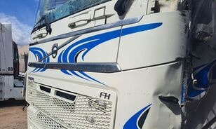 Volvo KOMPLETNA GÓRNA ATRAPA Volvo FH 4 - Capô por Camião: foto 3 Volvo KOMPLETNA GÓRNA ATRAPA Volvo FH 4 - Capô por Camião: foto 3