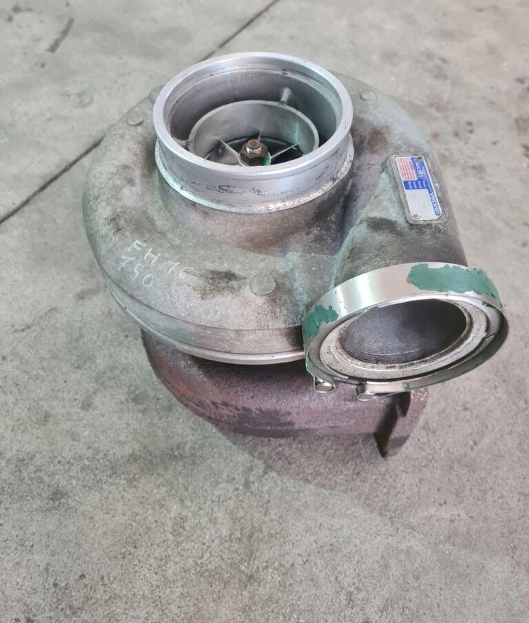 Volvo TURBINA TURBOSPRĘŻARKA FH 16 D16K 750 EURO 6 21899680 HE600FG Volvo VOLVO FH 16 D16K 750 EURO 6 21899680 HE600FG - Turbocompressor por Camião: foto 1 Volvo TURBINA TURBOSPRĘŻARKA FH 16 D16K 750 EURO 6 21899680 HE600FG Volvo VOLVO FH 16 D16K 750 EURO 6 21899680 HE600FG - Turbocompressor por Camião: foto 1