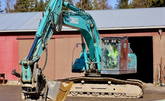 Kobelco SK300 LC-11 - Escavadora de rastos: foto 3 Kobelco SK300 LC-11 - Escavadora de rastos: foto 3