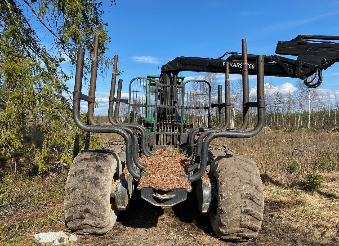 Lokomo 909 TURBO - Forwarder: foto 5 Lokomo 909 TURBO - Forwarder: foto 5