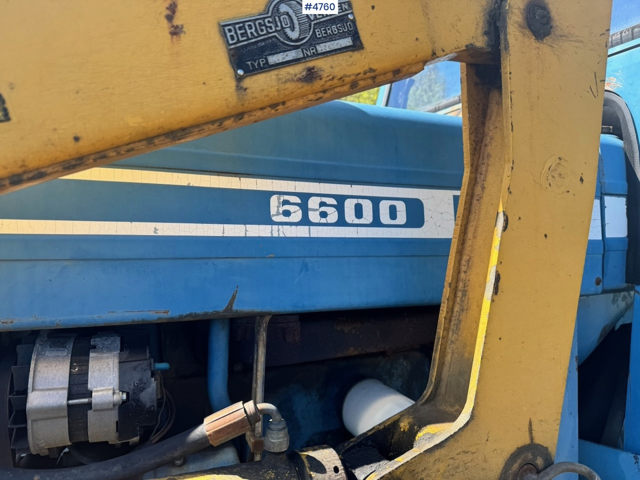 Trator 1978 Ford 6600 4x4 w/ Front Loader, Bucket, Twin Wheels and Winch.: foto 14