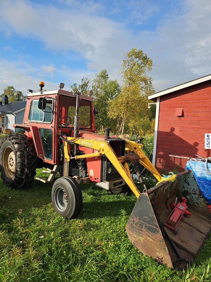 1982 Massey Ferguson 575 W/Front Loader. - Trator: foto 1 1982 Massey Ferguson 575 W/Front Loader. - Trator: foto 1