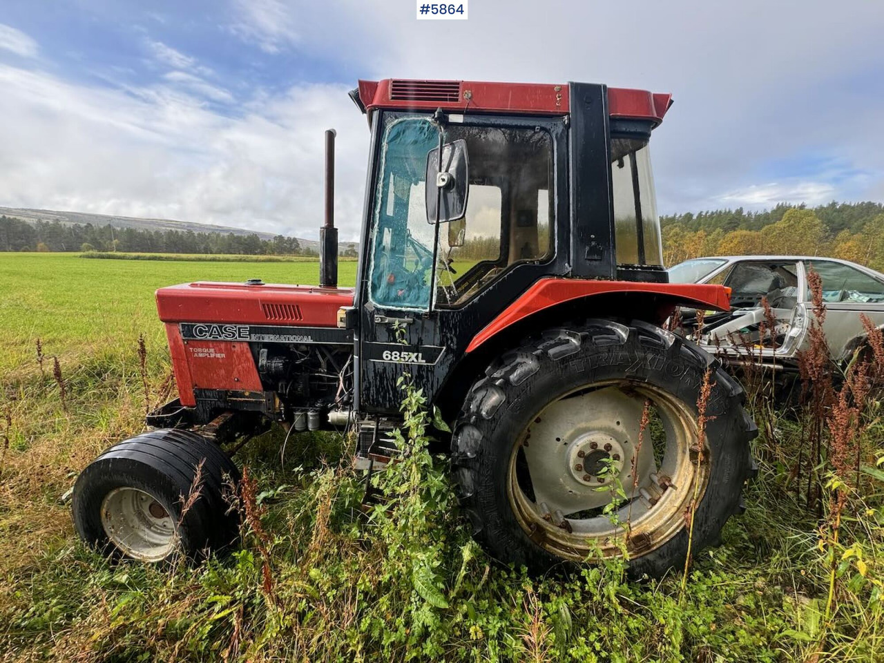 1985 Case 685 XL. Repair object. - Trator: foto 4 1985 Case 685 XL. Repair object. - Trator: foto 4