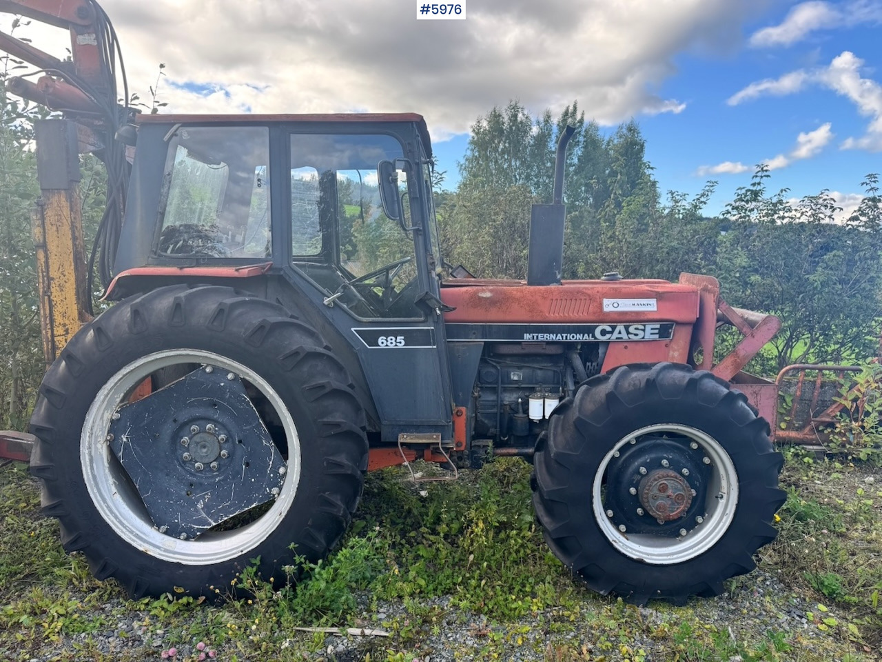 1985 Case International 685 with Log Trailer - Trator: foto 5 1985 Case International 685 with Log Trailer - Trator: foto 5