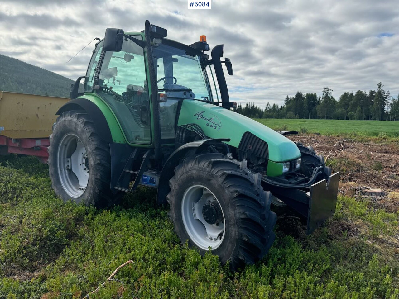 1997 Deutz-Fahr Agrotron 6.05S 4x4 Ploughing rig - Trator: foto 1 1997 Deutz-Fahr Agrotron 6.05S 4x4 Ploughing rig - Trator: foto 1