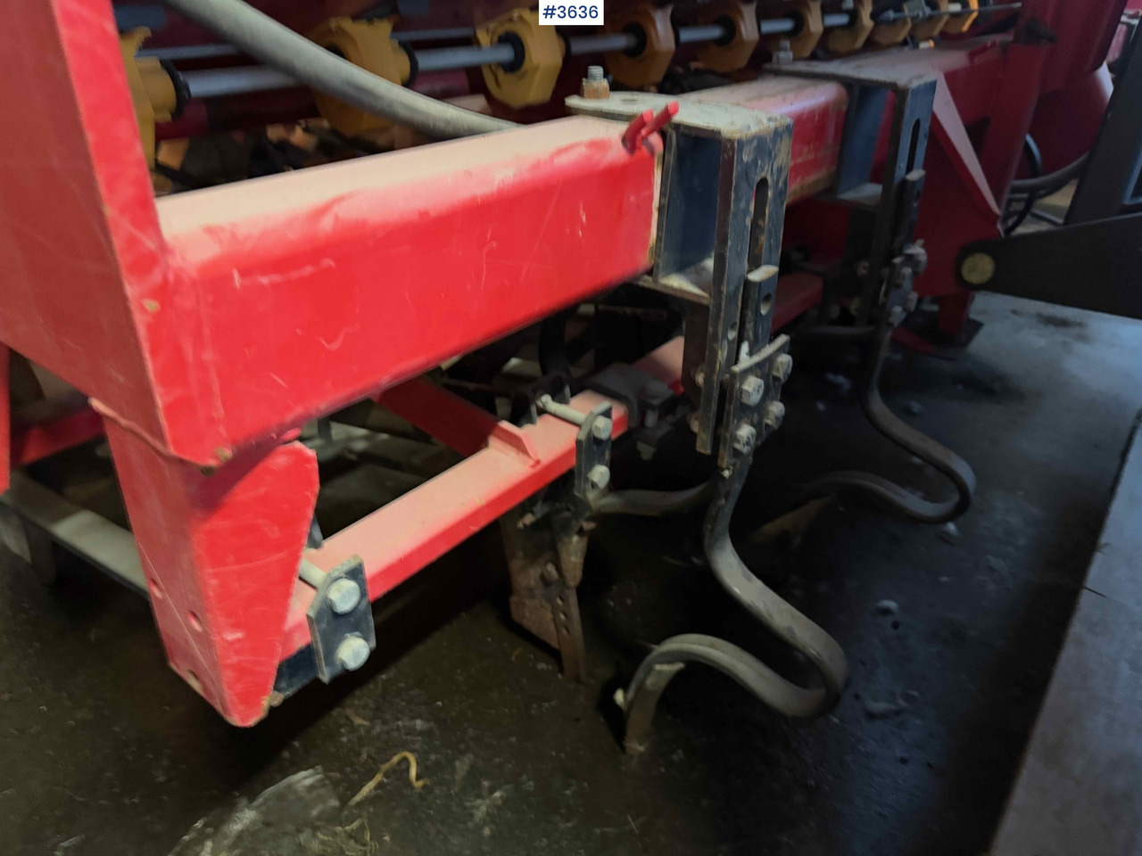 Semeadeira 1997 Junkkari Simulta 2500 seed drill: foto 13 Semeadeira 1997 Junkkari Simulta 2500 seed drill: foto 13