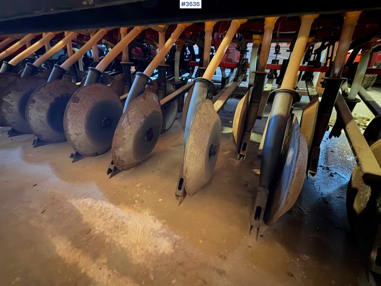 Semeadeira 1997 Junkkari Simulta 2500 seed drill: foto 16 Semeadeira 1997 Junkkari Simulta 2500 seed drill: foto 16