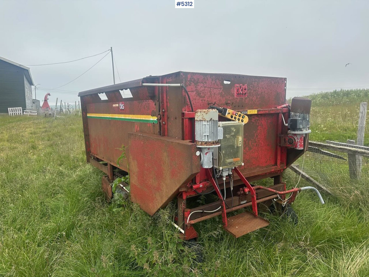 1998 TKS R-150 Silage spreader - Máquina para produção de feno: foto 1 1998 TKS R-150 Silage spreader - Máquina para produção de feno: foto 1