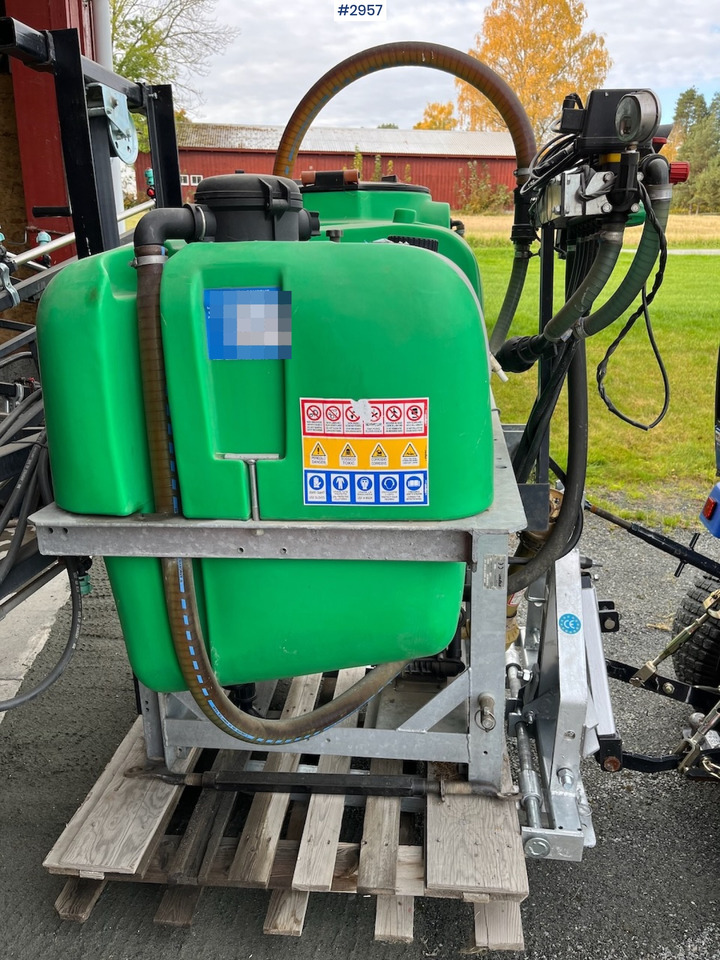 Pulverizador montado 1998 Unigreen Comet 600: foto 1