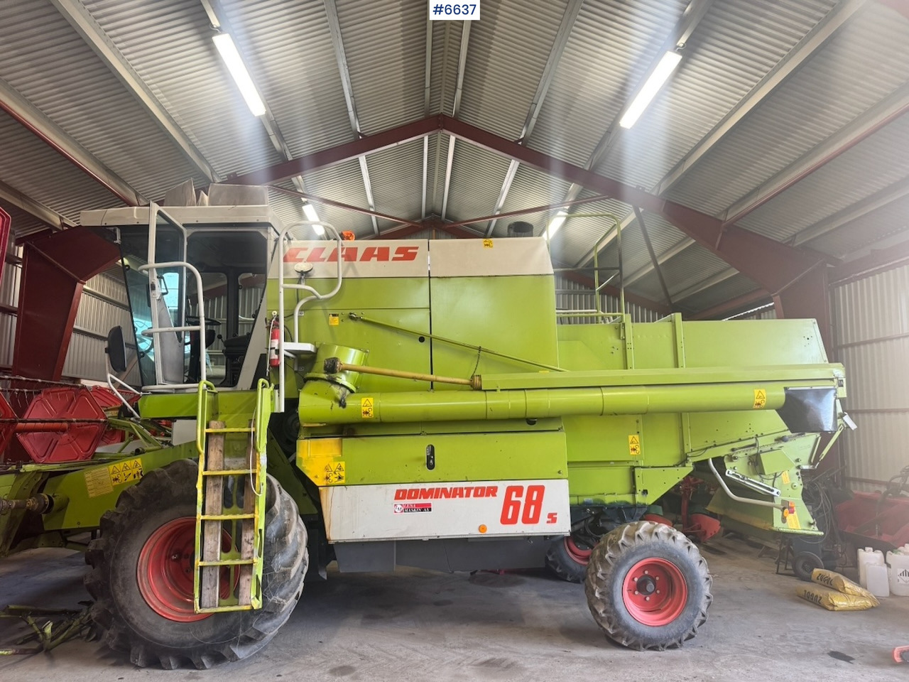 1999 Claas Dominator 68 S combine harvester with twin wheels. Well-maintained / Recently upgraded! - Ceifeira debulhadora: foto 2 1999 Claas Dominator 68 S combine harvester with twin wheels. Well-maintained / Recently upgraded! - Ceifeira debulhadora: foto 2