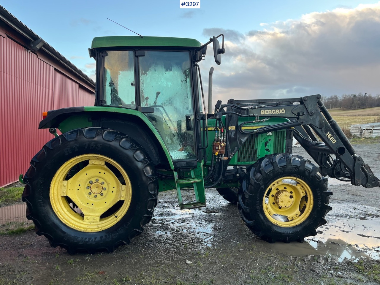 1999 John Deere 6210 SE with Front Loader - Trator: foto 5 1999 John Deere 6210 SE with Front Loader - Trator: foto 5