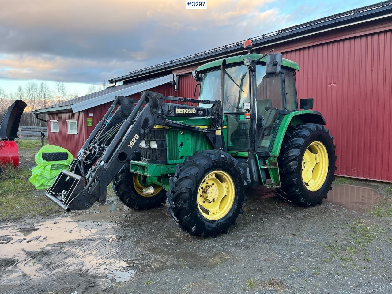 1999 John Deere 6210 SE with Front Loader - Trator: foto 1 1999 John Deere 6210 SE with Front Loader - Trator: foto 1
