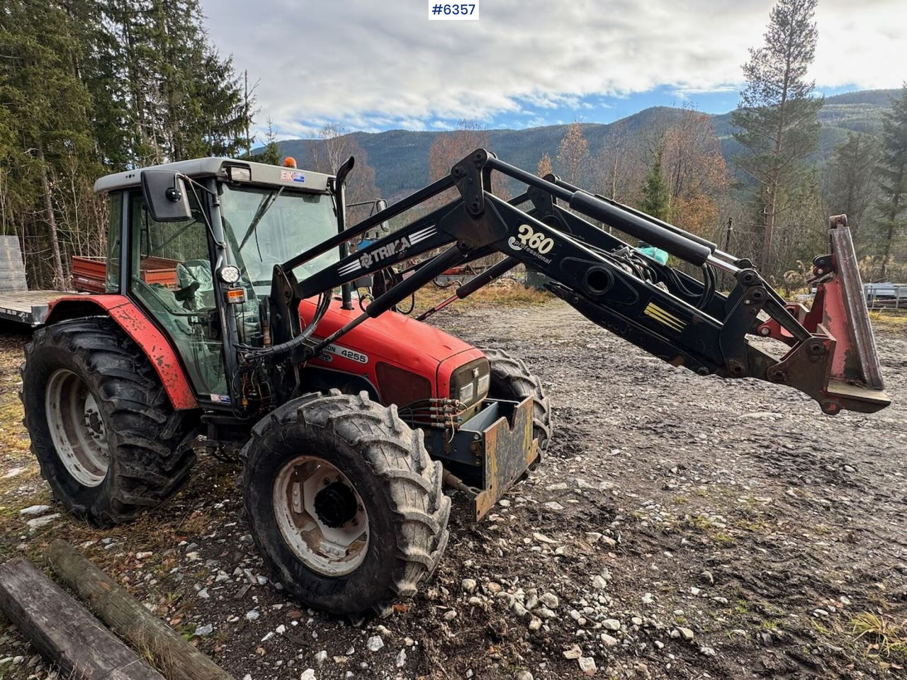 2000 Massey Ferguson 4255 m/ frontlaster - Trator: foto 5 2000 Massey Ferguson 4255 m/ frontlaster - Trator: foto 5