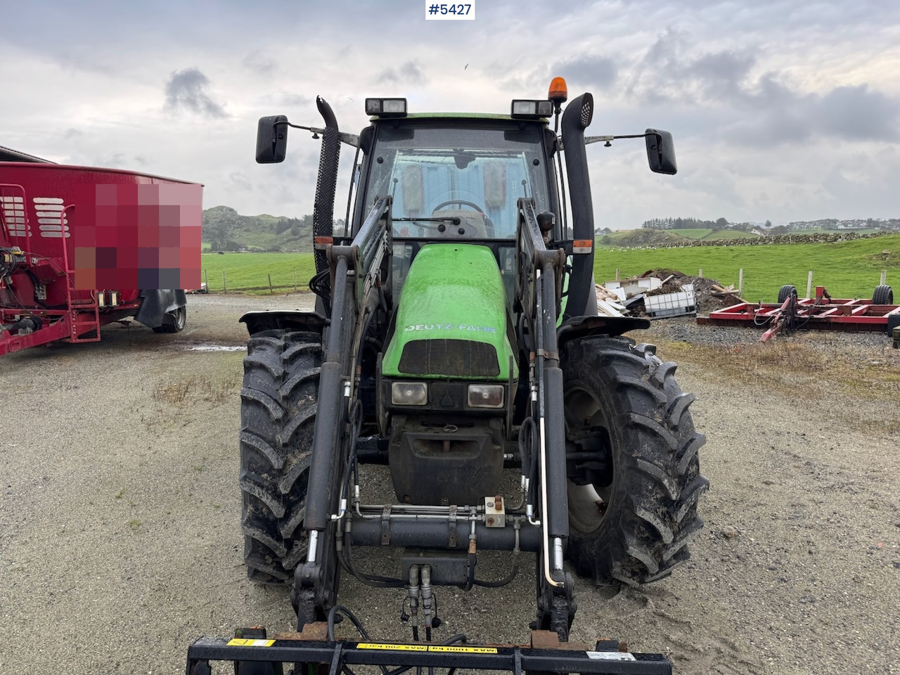 2001 Deutz Fahr Agrotron 90 w/front loader. - Trator: foto 3 2001 Deutz Fahr Agrotron 90 w/front loader. - Trator: foto 3