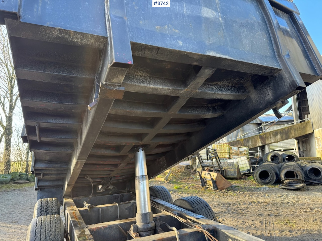 2003 Sele Weld 16 Dumper trailer. - Reboque basculante agrícola: foto 4 2003 Sele Weld 16 Dumper trailer. - Reboque basculante agrícola: foto 4