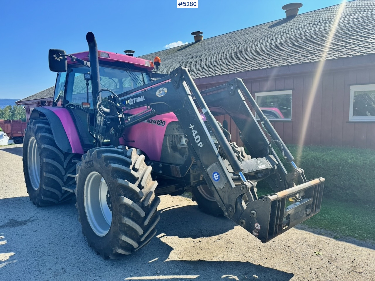 2006 Case MXM120 4x4 with front loader - Trator: foto 3 2006 Case MXM120 4x4 with front loader - Trator: foto 3