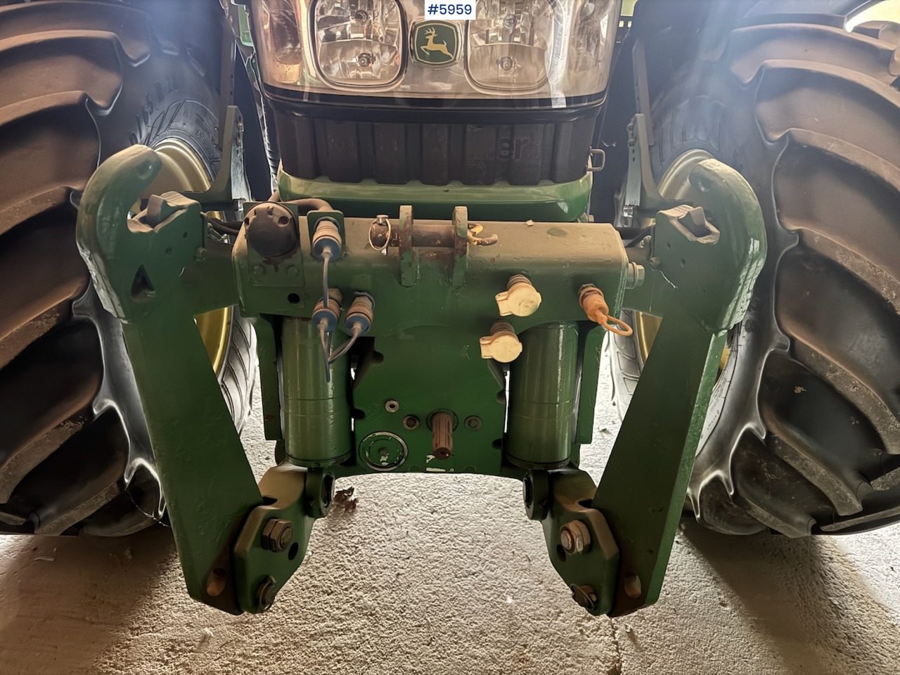 2007 John Deere 6930 w/ Front loader, hydraulics and Front PTO. Rep object. - Trator: foto 4 2007 John Deere 6930 w/ Front loader, hydraulics and Front PTO. Rep object. - Trator: foto 4