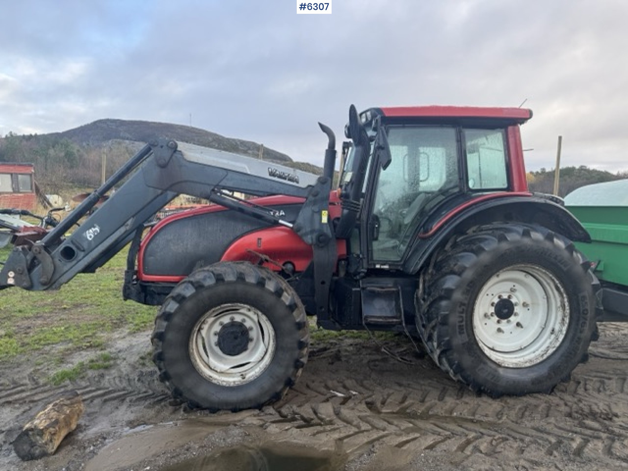 2008 Valtra T190 with front loader and 3rd function. SEE VIDEO! - Trator: foto 4 2008 Valtra T190 with front loader and 3rd function. SEE VIDEO! - Trator: foto 4