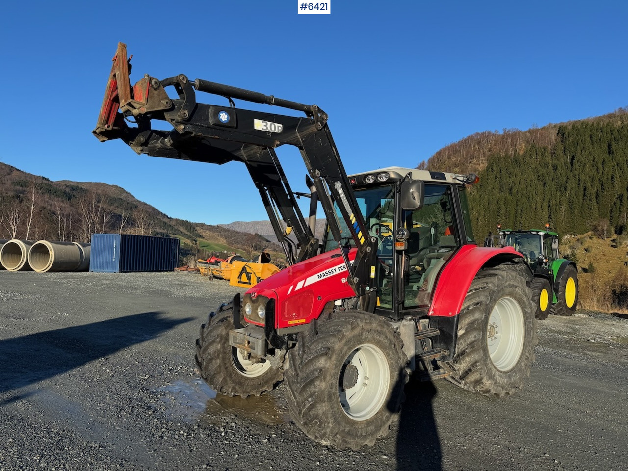 Trator 2009 Massey Ferguson 6455 Dyna-6 w/ front loader.: foto 10