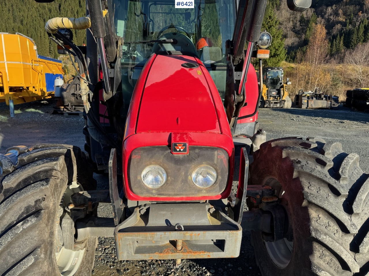 Trator 2009 Massey Ferguson 6455 Dyna-6 w/ front loader.: foto 14