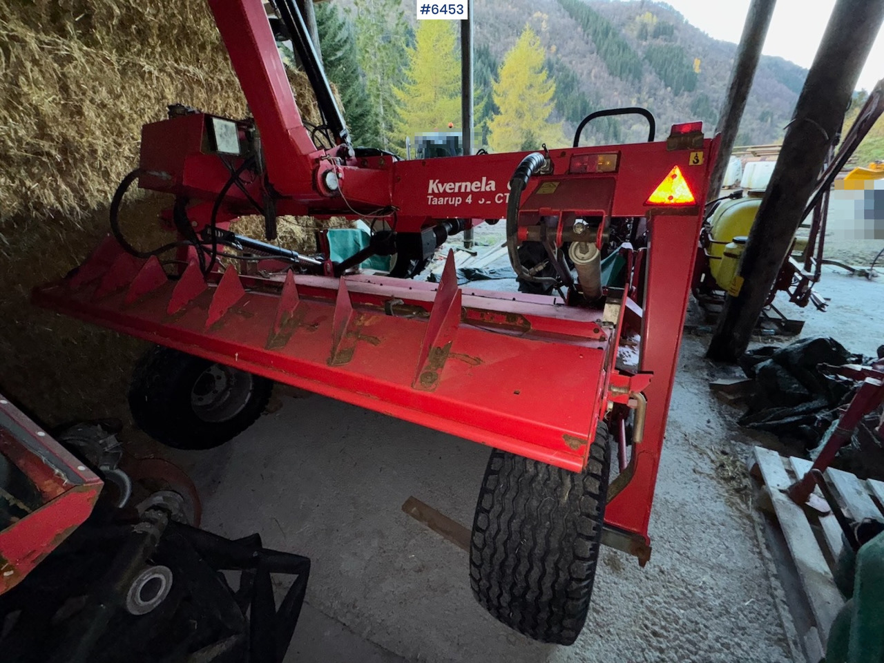 2011 Kverneland Taarup 4332 CT w/ BX Assembly belt - Máquina para produção de feno: foto 4 2011 Kverneland Taarup 4332 CT w/ BX Assembly belt - Máquina para produção de feno: foto 4