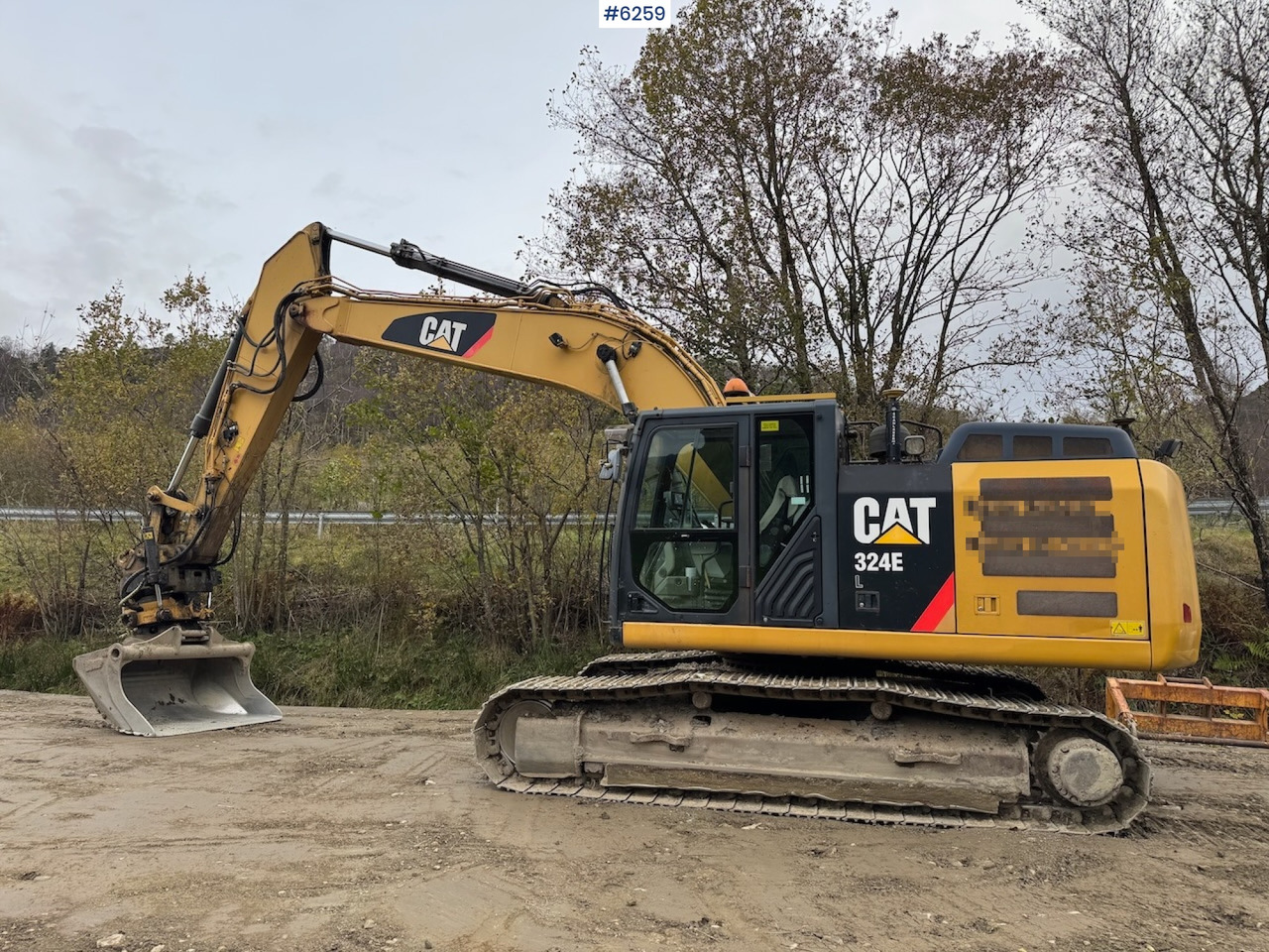 2012 Cat 324 E w/ rotor tilt, sanding bucket and digging bucket. - Escavadeira: foto 2 2012 Cat 324 E w/ rotor tilt, sanding bucket and digging bucket. - Escavadeira: foto 2