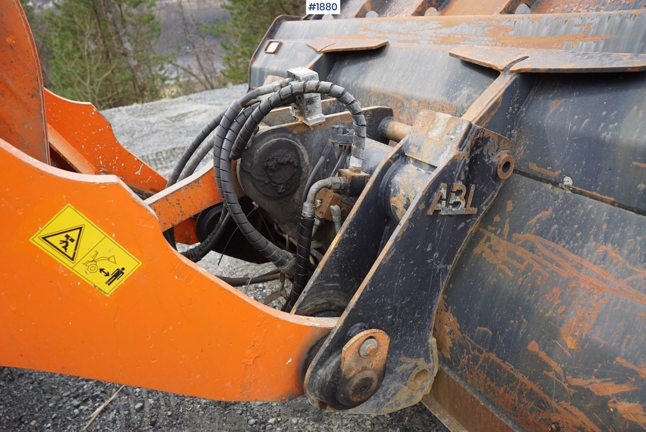 Pá carregadora de rodas 2012 Hitachi ZW220: foto 19