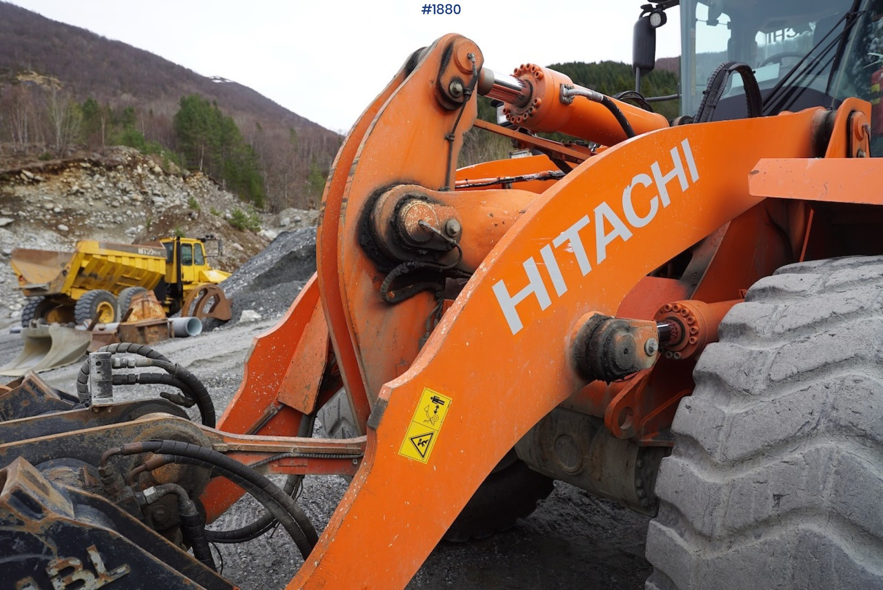 Pá carregadora de rodas 2012 Hitachi ZW220: foto 18