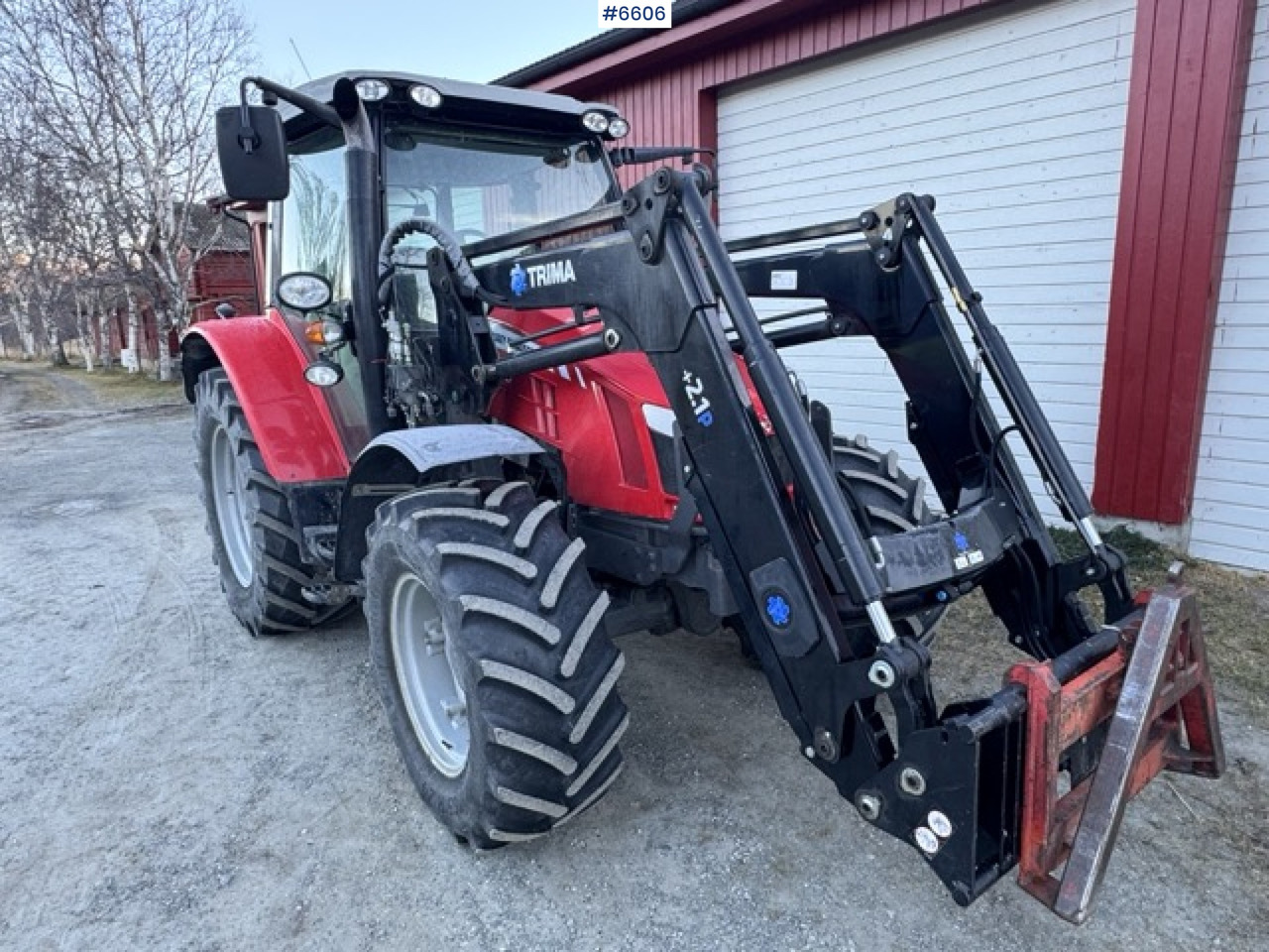2013 Massey Ferguson 5610 Dyna-4 with front loader. SEE VIDEO! - Trator: foto 4 2013 Massey Ferguson 5610 Dyna-4 with front loader. SEE VIDEO! - Trator: foto 4