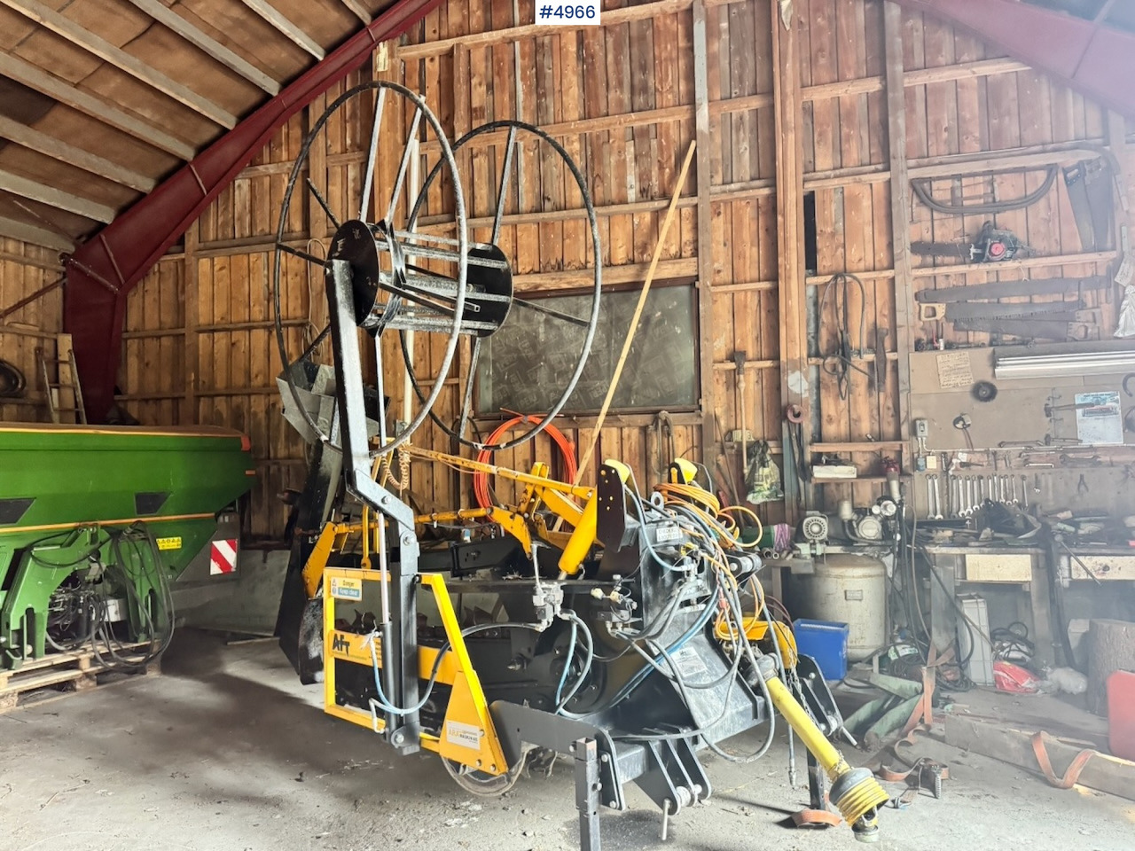 2014 AFT100 Chain Trencher - Maquina para lavrar a terra: foto 1 2014 AFT100 Chain Trencher - Maquina para lavrar a terra: foto 1