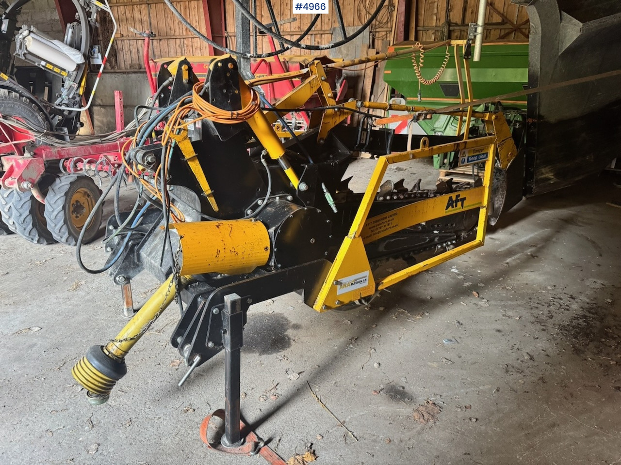 2014 AFT100 Chain Trencher - Maquina para lavrar a terra: foto 3 2014 AFT100 Chain Trencher - Maquina para lavrar a terra: foto 3