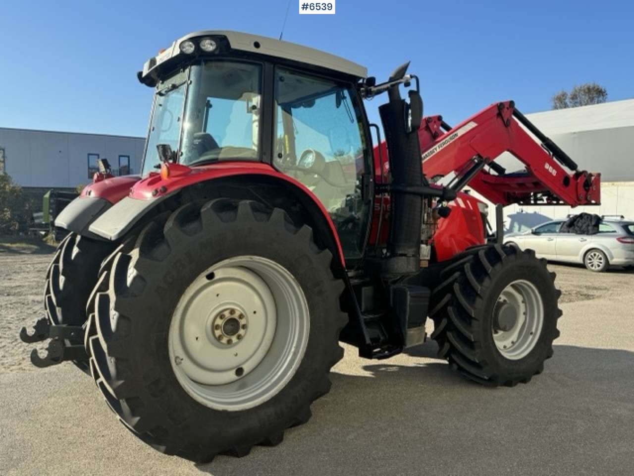 2014 Massey Ferguson MF7616 with loader and 3rd function! - Trator: foto 3 2014 Massey Ferguson MF7616 with loader and 3rd function! - Trator: foto 3