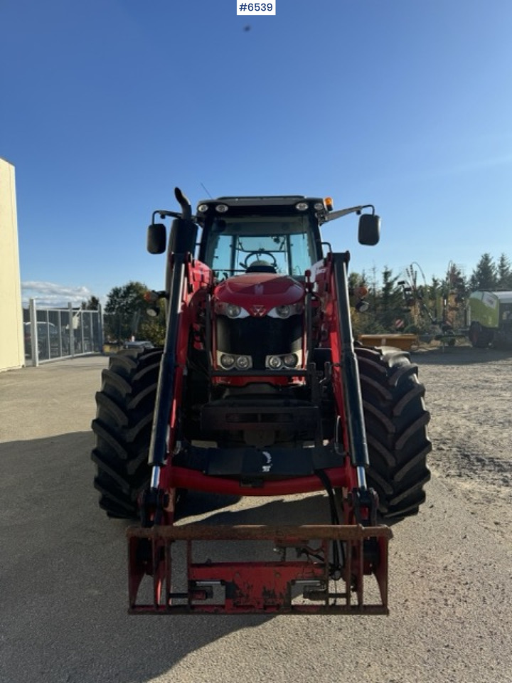 2014 Massey Ferguson MF7616 with loader and 3rd function! - Trator: foto 5 2014 Massey Ferguson MF7616 with loader and 3rd function! - Trator: foto 5