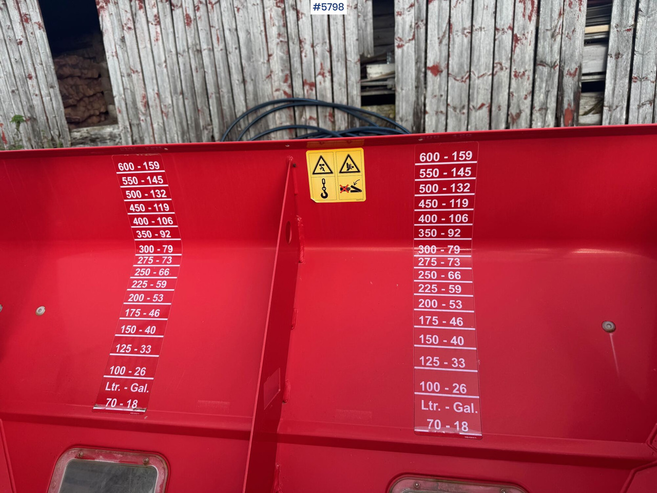 Distribuidor de fertilizantes 2018 Kverneland Manure spreader. Repair project: foto 13 Distribuidor de fertilizantes 2018 Kverneland Manure spreader. Repair project: foto 13