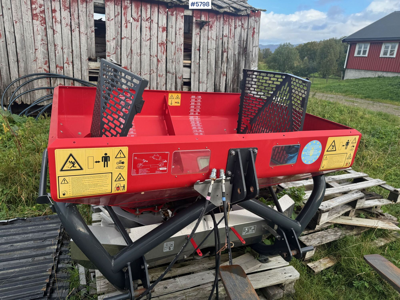 Distribuidor de fertilizantes 2018 Kverneland Manure spreader. Repair project: foto 7 Distribuidor de fertilizantes 2018 Kverneland Manure spreader. Repair project: foto 7