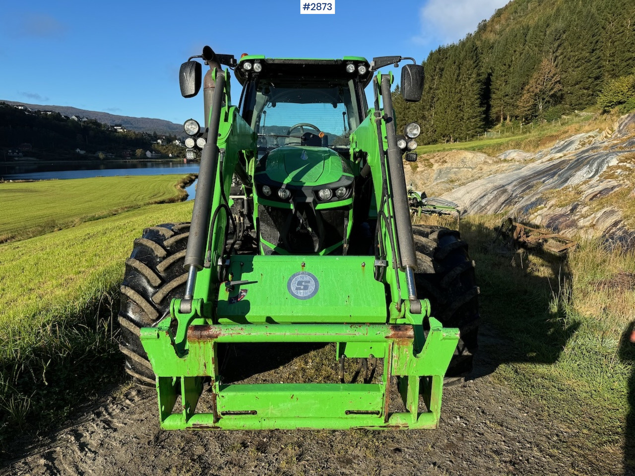 2019 Deutz-Fahr 6120 TV w/front loader and twin wheels - Trator: foto 2 2019 Deutz-Fahr 6120 TV w/front loader and twin wheels - Trator: foto 2