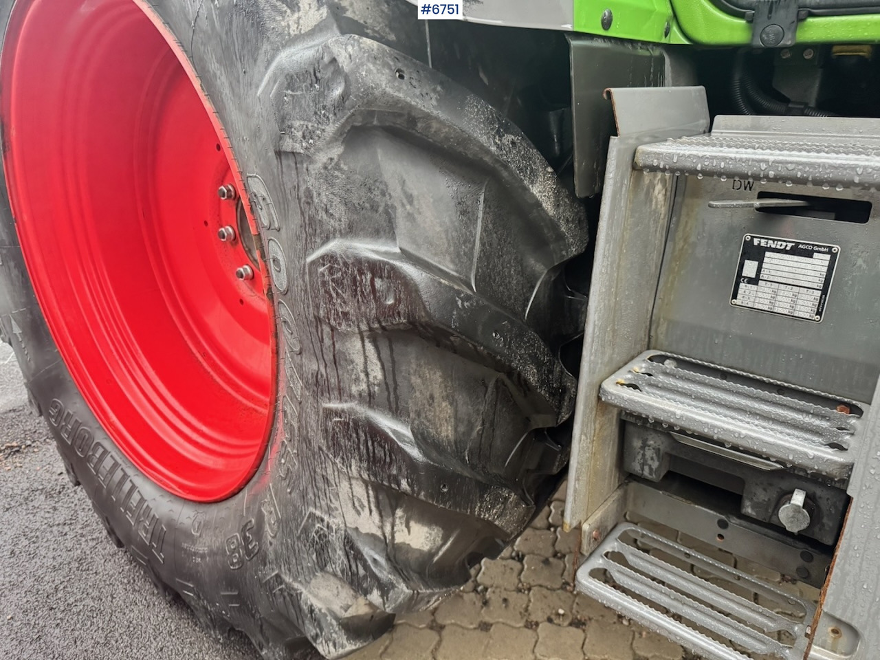 Trator 2019 Fendt 313 Vario w/ Front hydraulics and 2 sets of tires.: foto 14 Trator 2019 Fendt 313 Vario w/ Front hydraulics and 2 sets of tires.: foto 14