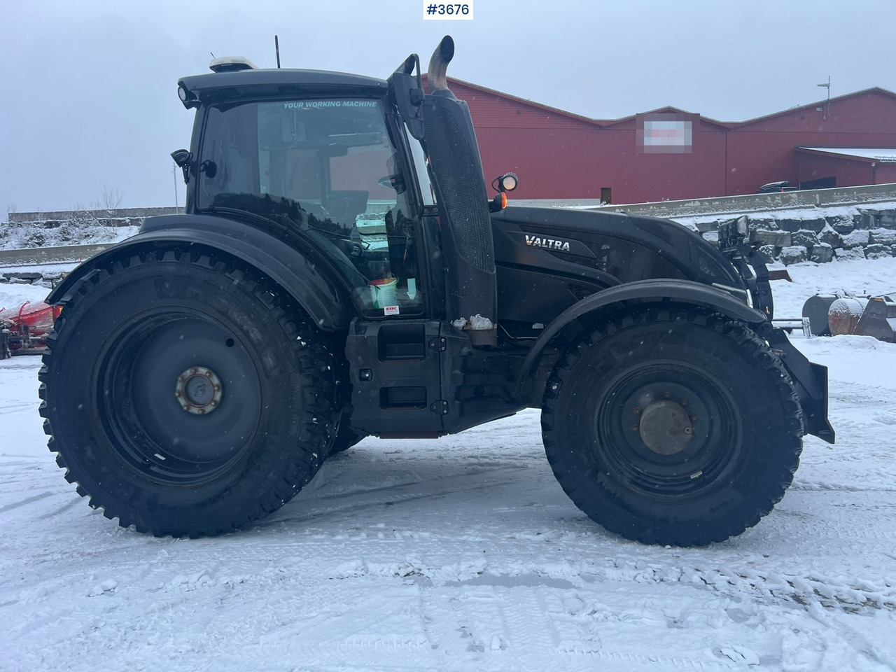 2019 Valtra T254 Snow rigged tractor - Trator: foto 5 2019 Valtra T254 Snow rigged tractor - Trator: foto 5