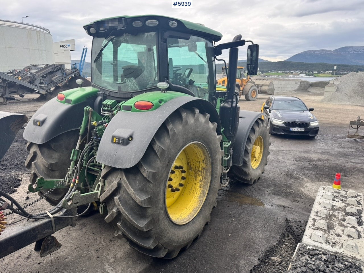 2020 John Deere 6215R w/ Front PTO and hydraulics. 2 sets of tires. - Trator: foto 5 2020 John Deere 6215R w/ Front PTO and hydraulics. 2 sets of tires. - Trator: foto 5